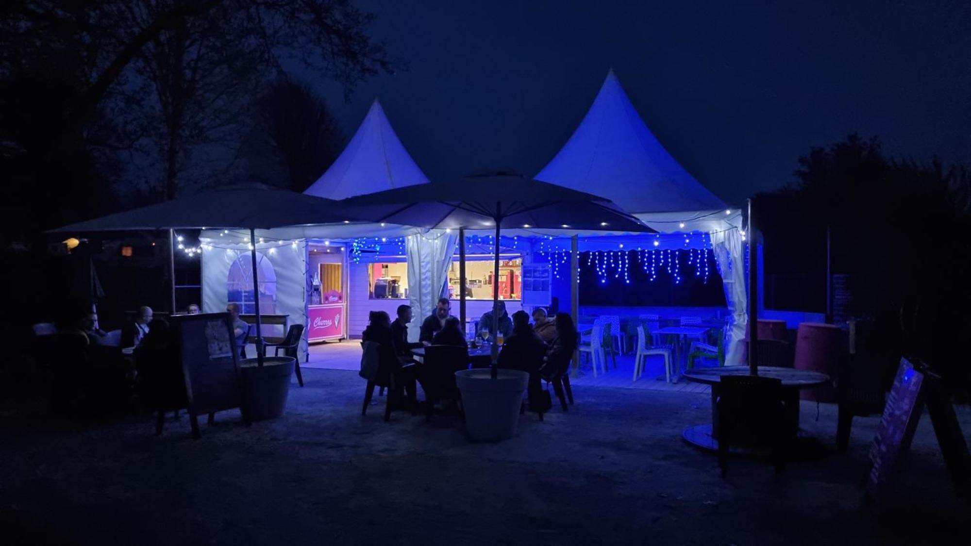 Camping Les Rives Du Lac Bois Morin Exterior photo